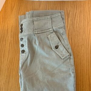 Women's Ankle Crop Jeans in Olive Green